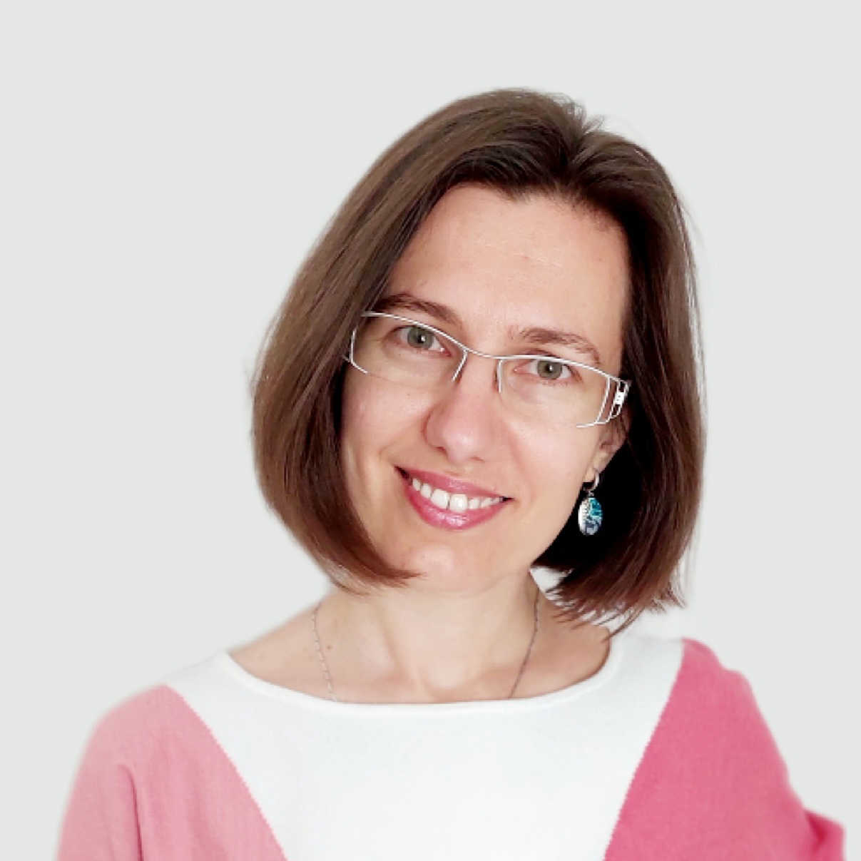 Tatyana interpreter: Französisch Russisch Englisch